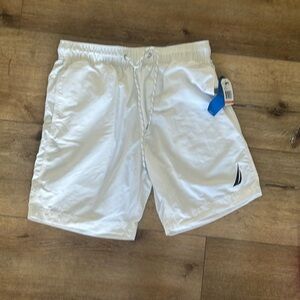 NWT Men’s Nautica Performance Shorts / Swim Shorts